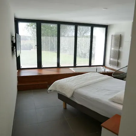Villa Buitenplaats 17 *